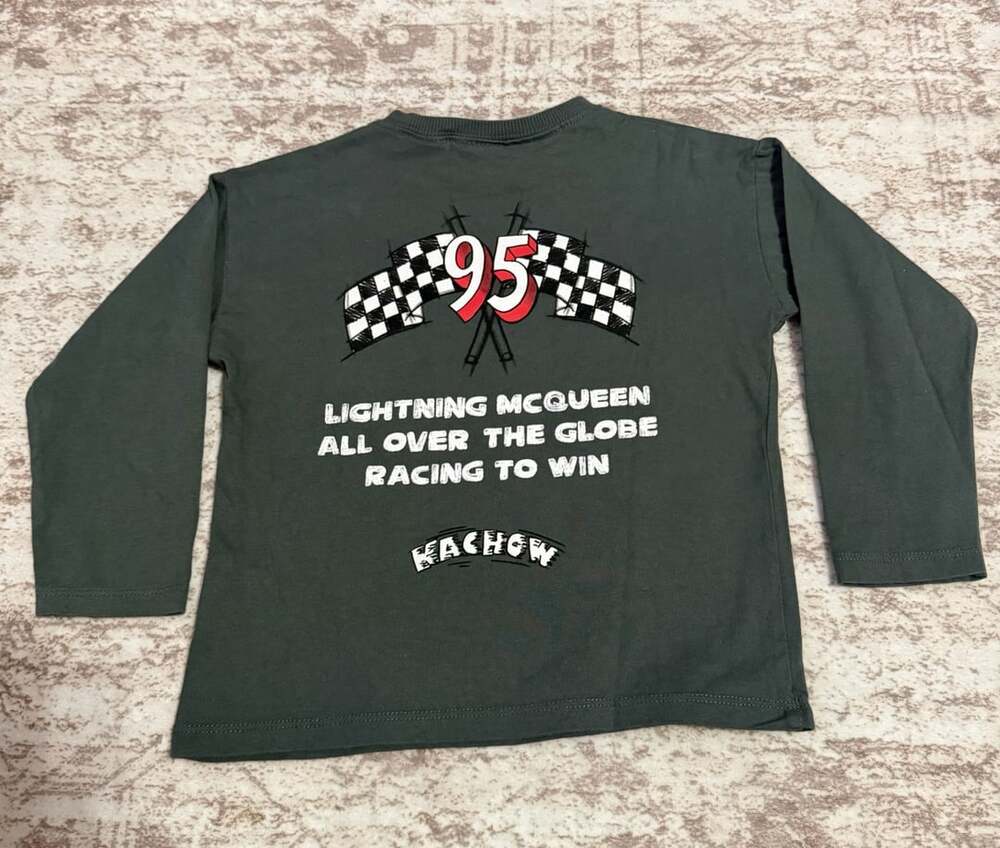 3t
Zara Cars Tow Mater and Lightning McQueen Long Sleeve